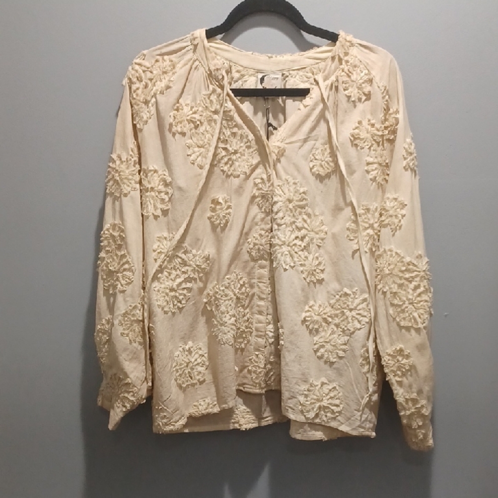 Chic Cream Textured Women's Blouse